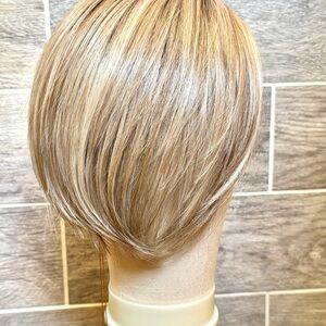 Belle Tress: Bellissima - Butterbeer Blonde NWT